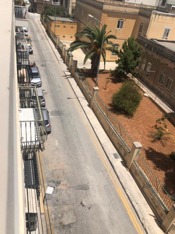 Flat 3 Apartment L-Imgarr Exterior photo